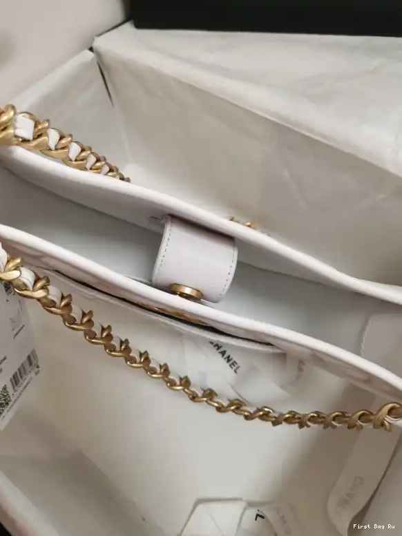 First Bag Ru HANDBAG-20*24*6cm HOBO CHANEL 0702